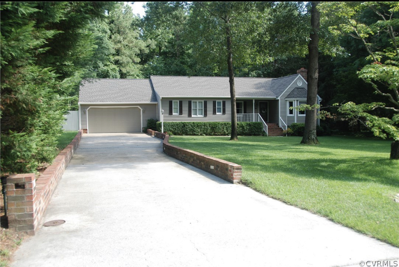 Chester, Virginia House Wash Transformation: A Seller's Dream Come True Thumbnail